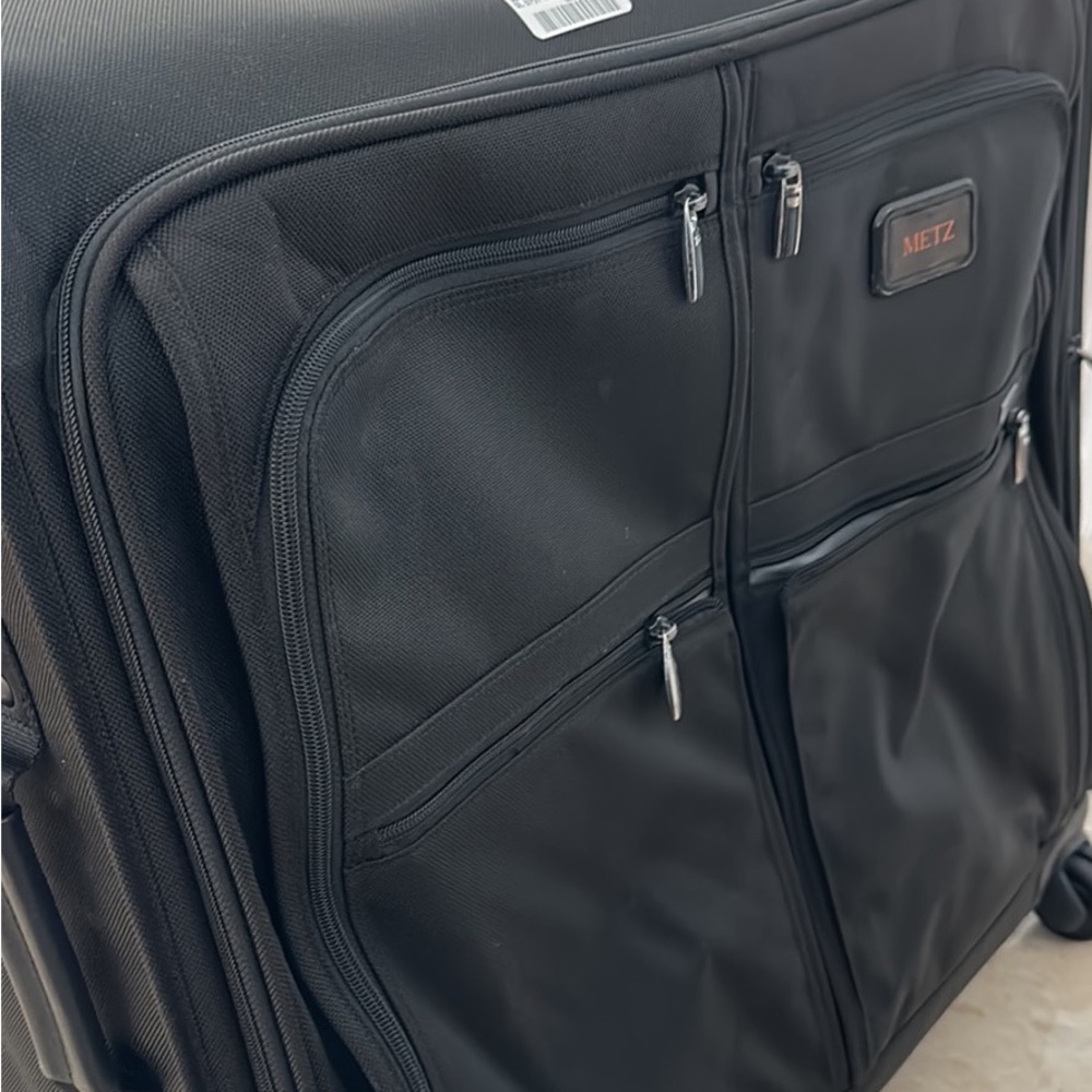 Luggage is in a good condition, lots of space.